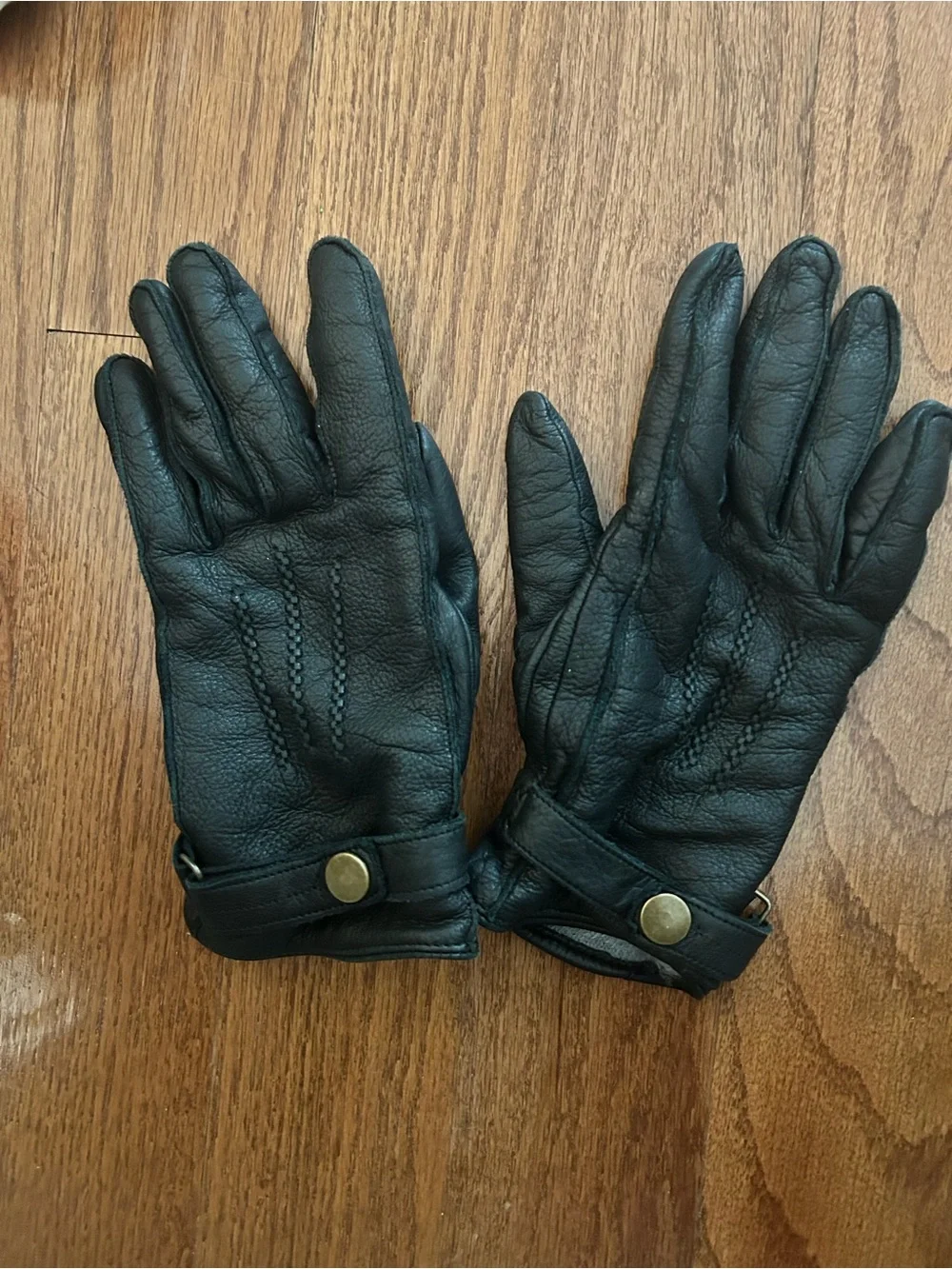 J. McLaughlin Black Leather Gloves with Cashmere Interior Medium
